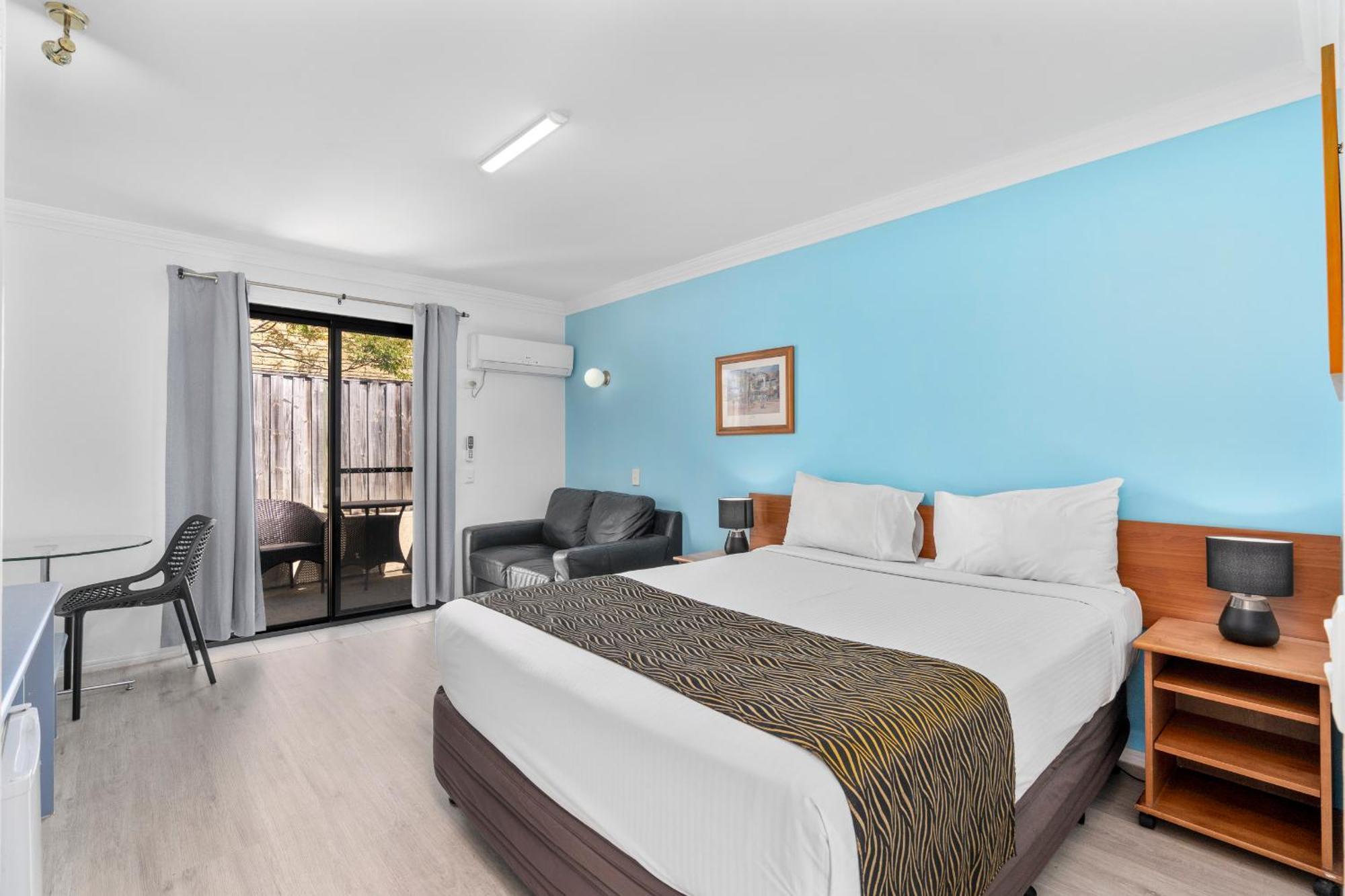 Econo Lodge Waterford Loganlea Extérieur photo
