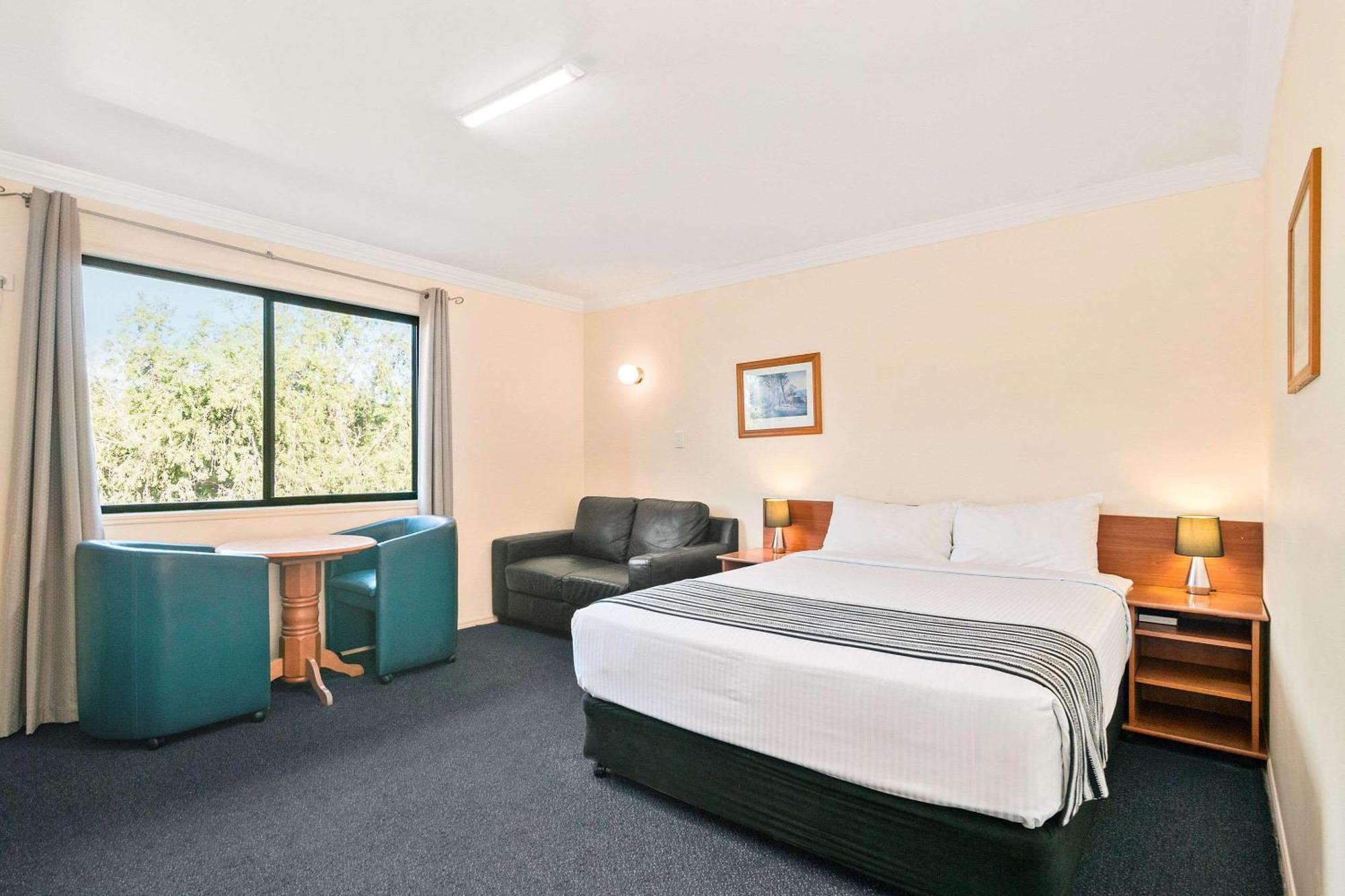 Econo Lodge Waterford Loganlea Extérieur photo